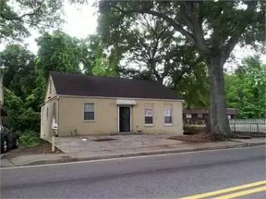 Main picture of 3175 Dogwood Dr