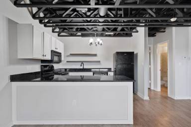 Main picture of 512 Daughtrey Ave
