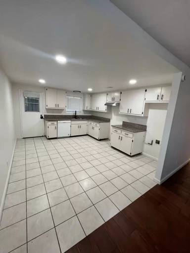 Main picture of 516 N Alameda Ave