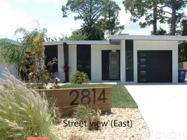 Main picture of 2814 India Palm Dr