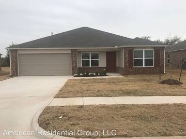 Main picture of 10728 SW 23rd Pl