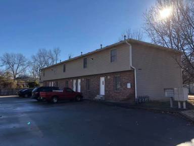 Main picture of 1611 S Walnut St