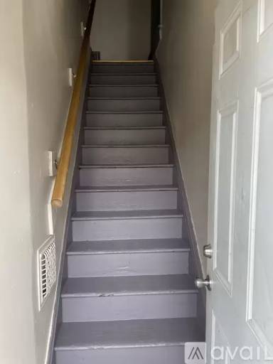 Main picture of 1383 Blackstone Ave