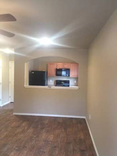 Main picture of 140 Meadors Ln