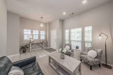 Main picture of 5112 Keating St