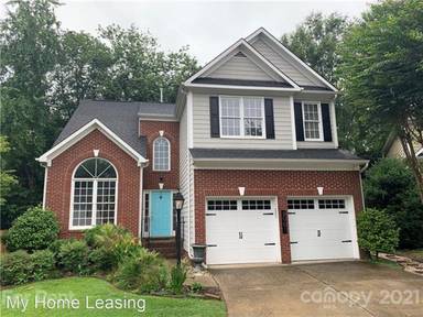 Main picture of 2001 Sablewood Dr