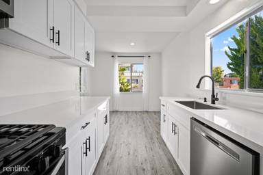 Main picture of 1102 Euclid St