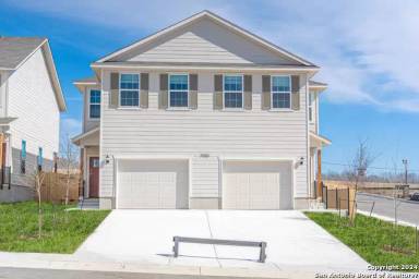 Main picture of 10212 Eaglewood Nook