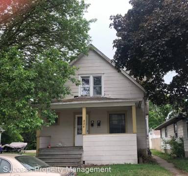 Main picture of 924 42nd St