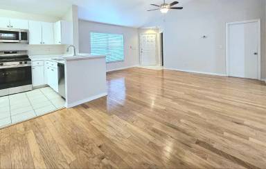Main picture of 5802 Tanagerlake Rd