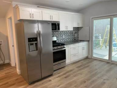 Main picture of 1010 Asbury St