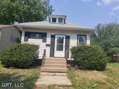 Main picture of 1422 Salem Ave