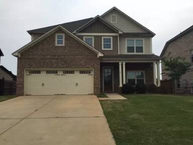 Main picture of 127 Glennbrooke Ln