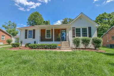 Main picture of 3025 Blackwood Dr