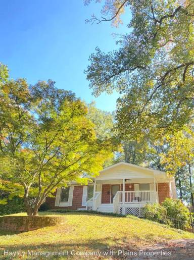 Main picture of 448 Hare Ave