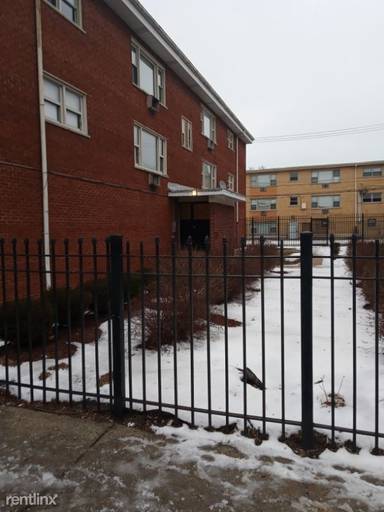 Main picture of 8213 S Exchange Ave