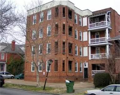 Main picture of 610 W Princess Anne Rd