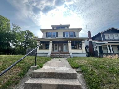 Main picture of 1126-1128 Vernon Dr