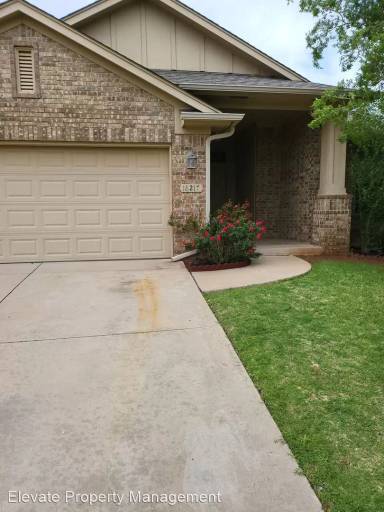 Main picture of 18217 Bonito Way