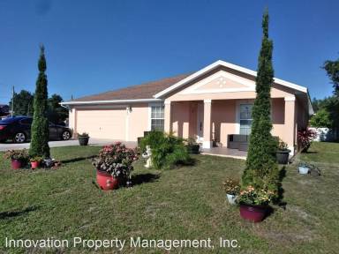 Main picture of 426 Churchill Ct