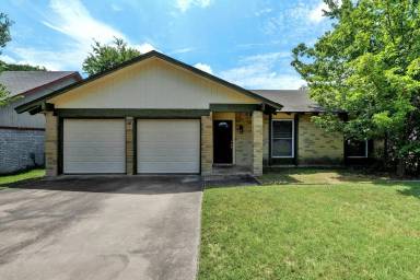 Main picture of 10207 E Rutland Vlg