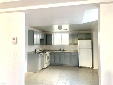 Main picture of 22 S Goff Ave