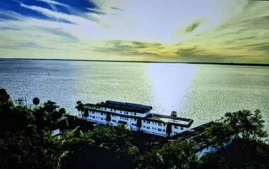 Main picture of River Road Apartments