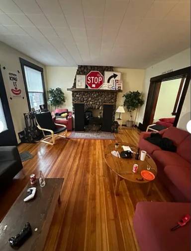 Main picture of 435 Ada St
