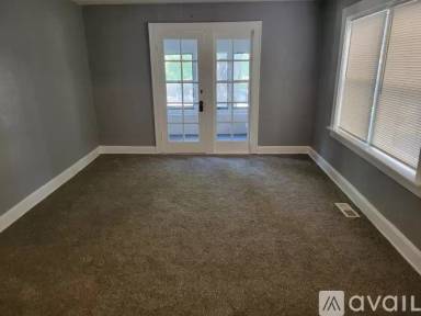 Main picture of 3127 McGee St
