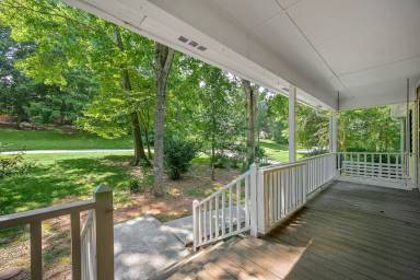 Main picture of 1051 Atherton Ln