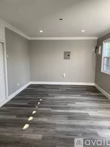 Main picture of 1483 1/2 Allison Ave