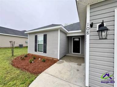 Main picture of 108 Ellington Ct