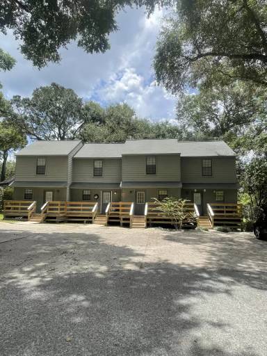Main picture of 5479 Sombra del Lago Dr
