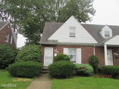 Main picture of 15806 E 7 Mile Rd