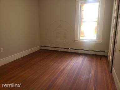 Main picture of 131 Walnut St