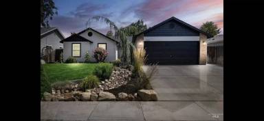 Main picture of 2164 N Iris Pl