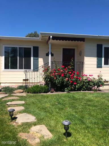 Main picture of 207 Saranap Ave