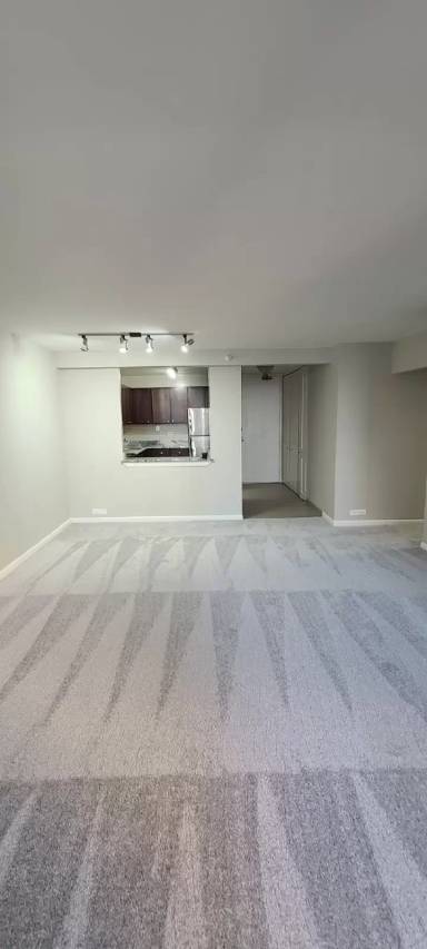 Main picture of 343 E Ontario St