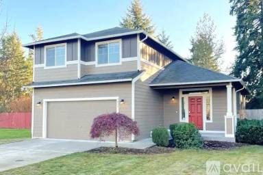 Main picture of 9832 198th St E