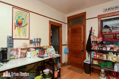 Main picture of 1415 W Henderson St
