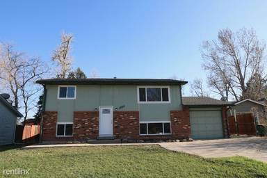 Main picture of 2507 Myrtle Ct