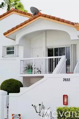 Main picture of POINT LAKE CONDO VI