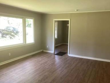 Main picture of 1425 Ewing Ave