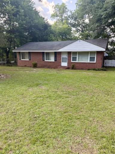 Main picture of 1301 Smoak Ave