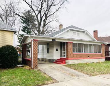 Main picture of 1919 S 9th St