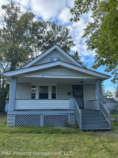 Main picture of 10102 Sandusky Ave