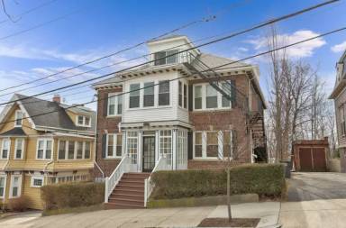Main picture of 58 Eleanor St