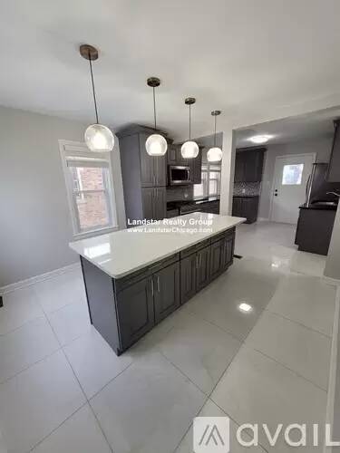 Main picture of 7718 W Foster Ave