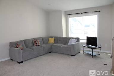 Main picture of 6606 96th St S