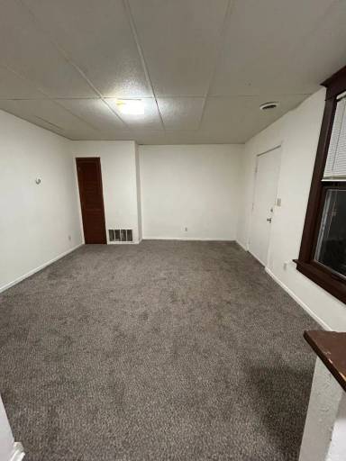 Main picture of 711 9th St